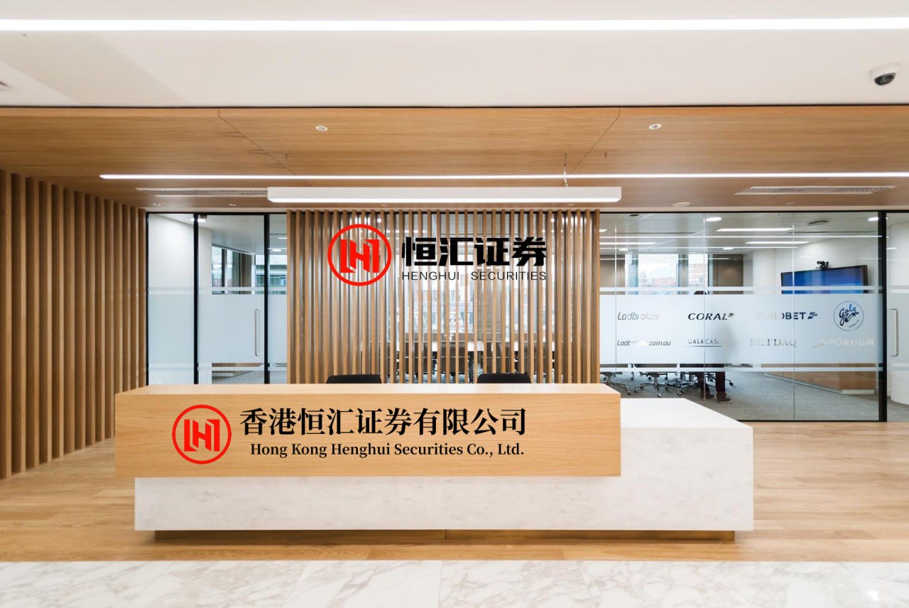 国睿信配 没有碾压，只有重塑：FSD的中国影响